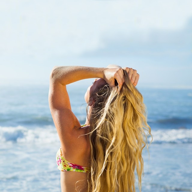 The Natural Oils Your Hair Needs in Spring and Summer